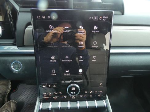 New 2026 GMC Terrain Elevation w/ Elevation Premium Package image 21