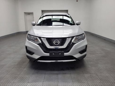 Used 2017 Nissan Rogue S image 15