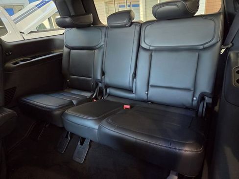 New 2025 Ford Expedition Platinum w/ Stealth Performance Package AWD/4WD image 13