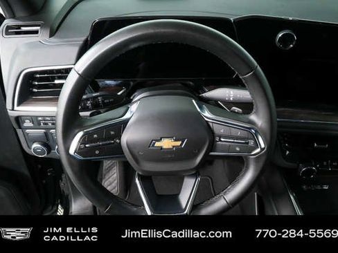 Used 2025 Chevrolet Tahoe LT RWD image 7