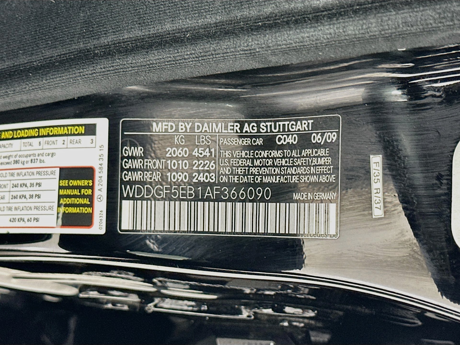 Used 2010 Mercedes-Benz C 300 Sedan image 36