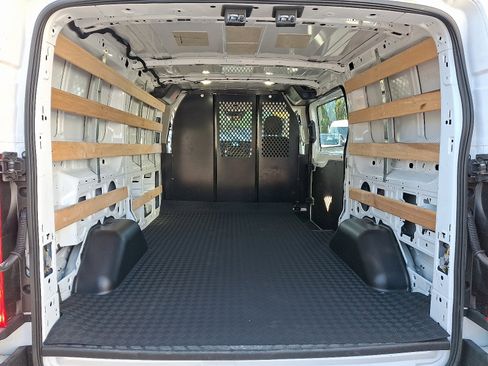 Used 2024 Ford Transit 250 Low Roof w/ Exterior Upgrade Package image 27