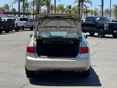 Used 2005 Honda Accord LX image 6