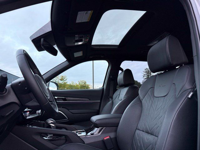 Used 2025 Kia Telluride SX X-Line AWD/4WD image 25
