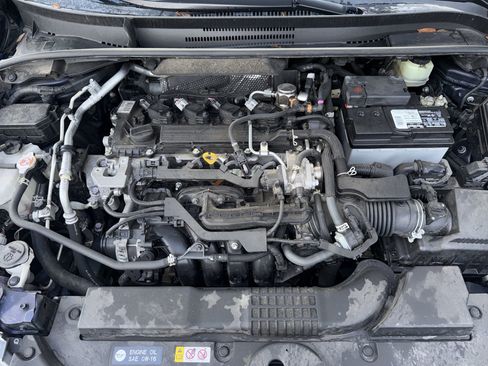 Used 2021 Toyota Corolla SE image 9