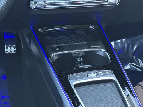 New 2026 Mercedes-Benz GLB 250 image 43