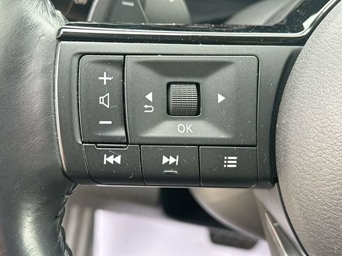 Used 2023 Nissan Pathfinder Platinum AWD/4WD image 44