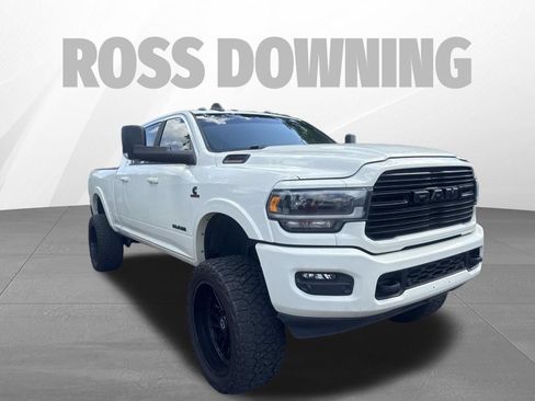 Used 2021 RAM 2500 Laramie w/ Night Edition AWD/4WD image 3