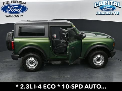 Used 2022 Ford Bronco 2-Door AWD/4WD image 32