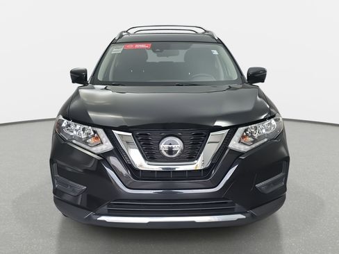 Certified 2019 Nissan Rogue SV w/ Sun & Sound Touring Package image 2