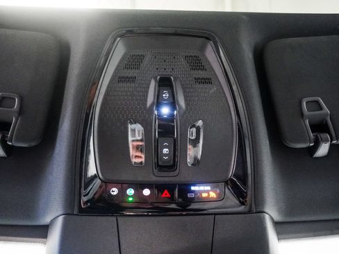 Used 2024 Cadillac Lyriq Sport AWD/4WD image 28