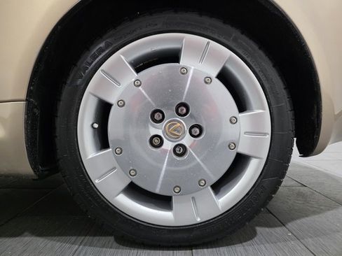 Used 2003 Lexus SC 430 Convertible image 21