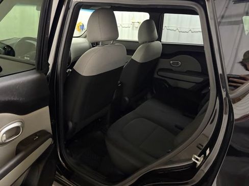 Used 2019 Kia Soul FWD image 20