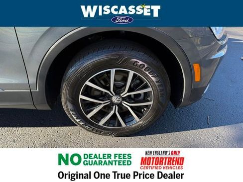 Used 2021 Volkswagen Tiguan SE image 29