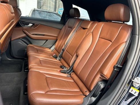 Used 2017 Audi Q7 3.0T Prestige image 18