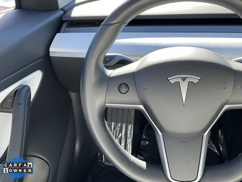 Used 2019 Tesla Model 3 Long Range image 38