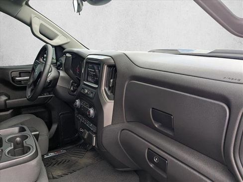Used 2026 Chevrolet Silverado 1500 Custom Trail Boss w/ LPO, Dark Essentials Package AWD/4WD image 18