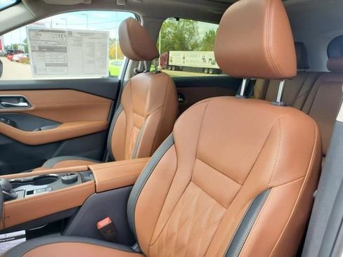 New 2026 Nissan Rogue Platinum w/ Platinum Premium Package image 24