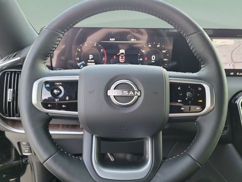 Used 2026 Nissan Armada SL w/ Captain's Chari Seat Package RWD image 17