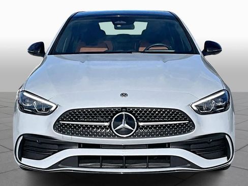 Used 2025 Mercedes-Benz C 300 4MATIC Sedan image 3
