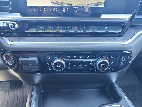 New 2026 GMC Sierra 1500 SLT w/ SLT Premium Plus Package image 18