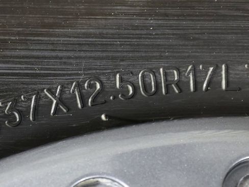 Used 2025 Ford F150 Raptor image 59