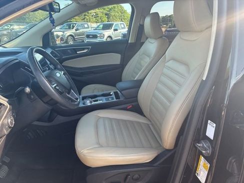 Used 2022 Ford Edge SEL AWD/4WD image 5