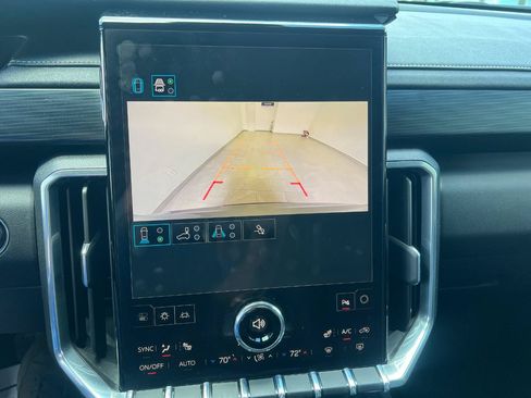 Used 2026 GMC Acadia Elevation w/ Elevation Premium Package AWD/4WD image 68
