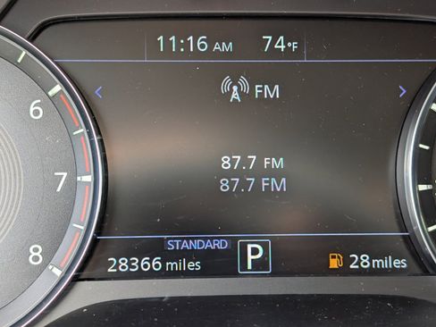 Used 2023 INFINITI QX50 Luxe image 28