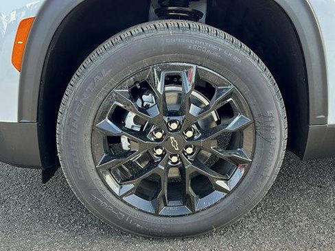 New 2026 Chevrolet Traverse LT w/ Midnight/Sport Edition image 10