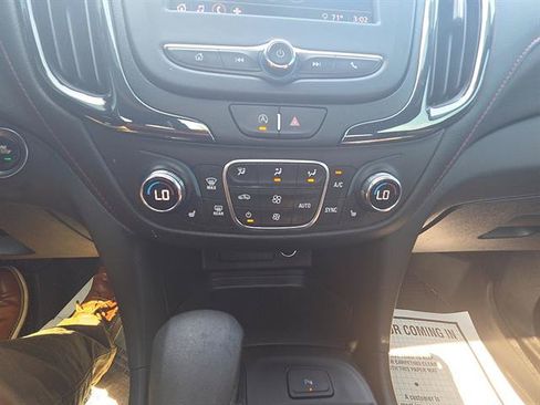 Used 2022 Chevrolet Equinox RS AWD/4WD image 26