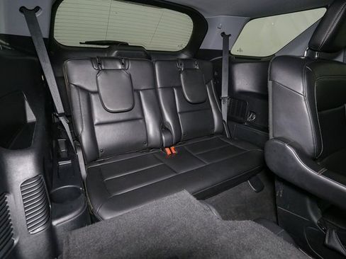 Used 2022 Ford Explorer XLT w/ Equipment Group 202A image 20