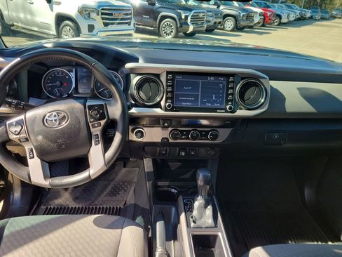 Used 2023 Toyota Tacoma SR5 image 17