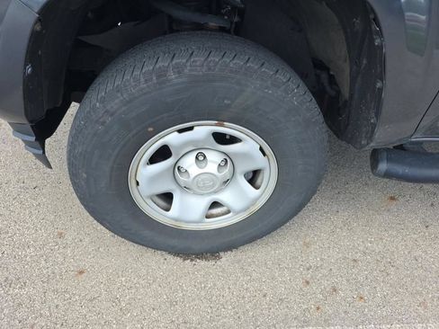 Used 2023 Toyota Tacoma SR AWD/4WD image 22