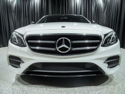 Certified 2019 Mercedes-Benz E 300 image 2