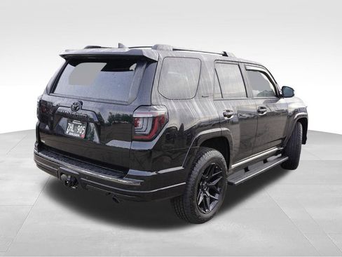 Used 2021 Toyota 4Runner Nightshade AWD/4WD image 3