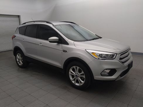 Used 2019 Ford Escape SEL FWD image 11