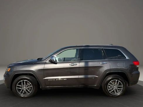 Used 2018 Jeep Grand Cherokee Limited AWD/4WD image 7