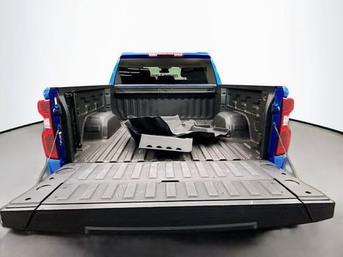 Used 2022 Chevrolet Silverado 1500 Custom Trail Boss image 25