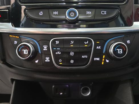 Used 2019 Chevrolet Traverse Premier w/ Redline Edition AWD/4WD image 20