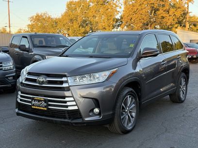 Used 2017 Toyota Highlander XLE