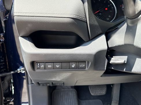 Used 2020 Toyota RAV4 XLE w/ Convenience Package AWD/4WD image 34