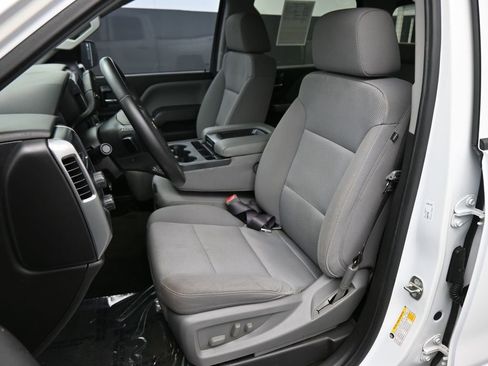 Used 2018 Chevrolet Silverado 1500 LT w/ Texas Edition image 13