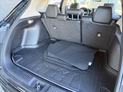 Used 2023 Honda HR-V EX-L image 17