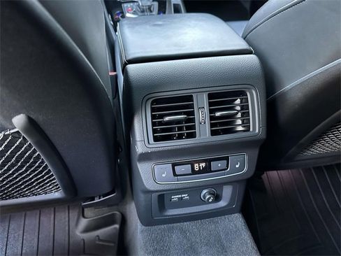 Used 2021 Audi SQ5 Prestige w/ Prestige Package image 15