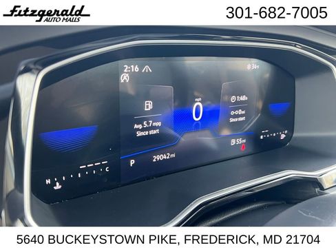 Used 2024 Volkswagen Jetta SE image 19