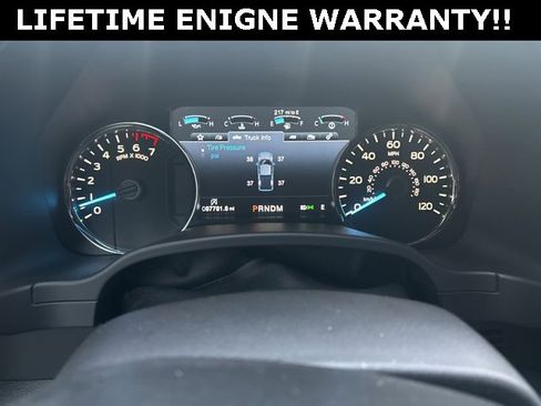 Used 2018 Ford F150 Platinum w/ Equipment Group 701A Luxury image 17