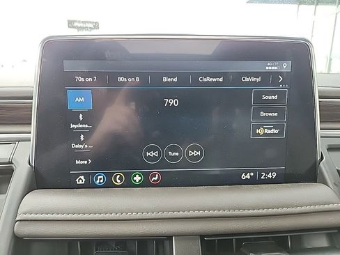 Used 2021 Chevrolet Tahoe LT w/ LT Signature Package AWD/4WD image 14