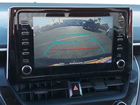 Used 2020 Toyota Corolla LE image 22