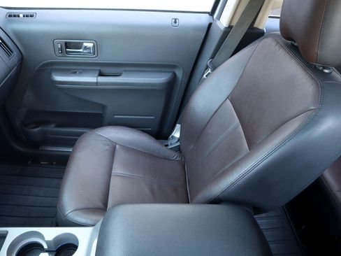 Used 2010 Ford Edge Limited image 19